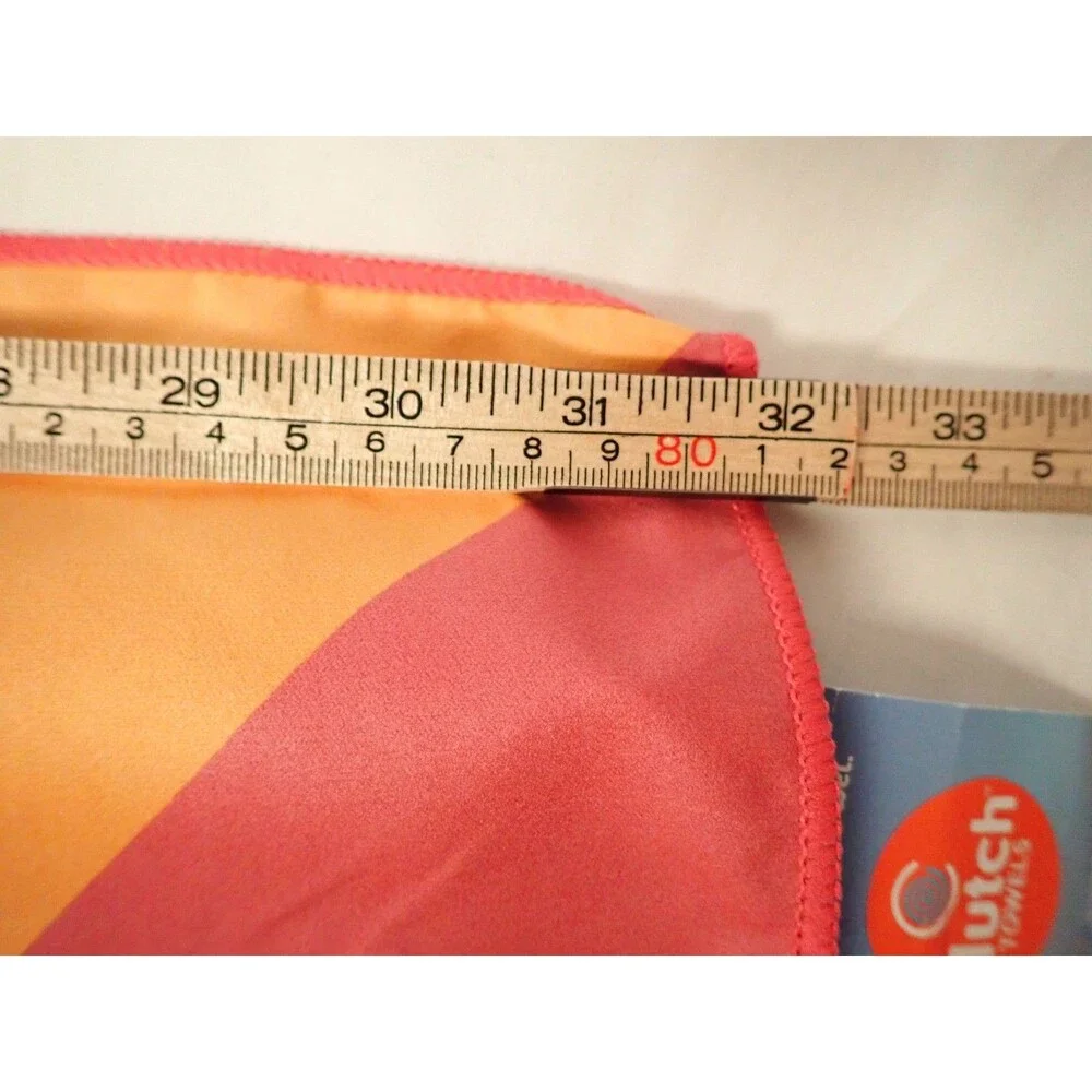 NWT Clutch Towels Beach Towel Quick-Dry Reversible Carry Loop Compact Swim Sand